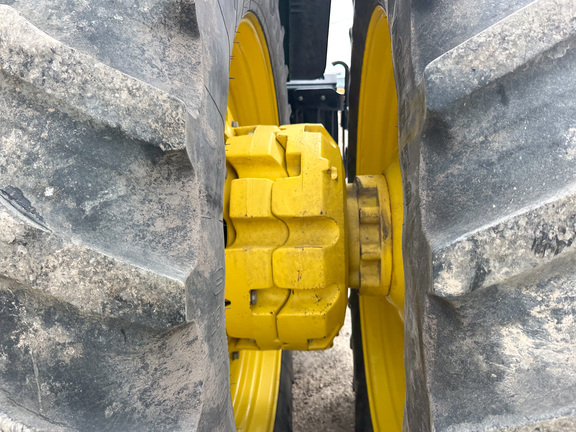 2018 John-Deere 8400R