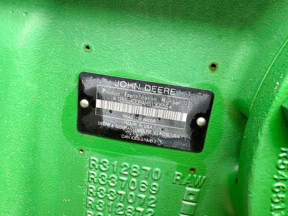 2018 John-Deere 8400R