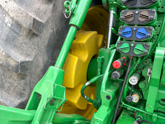 2018 John-Deere 8400R