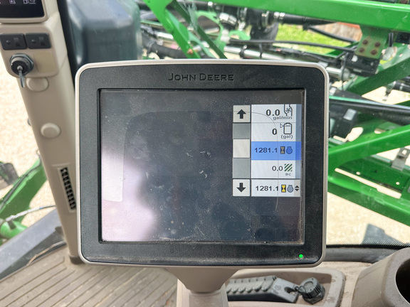 2015 John-Deere R4030