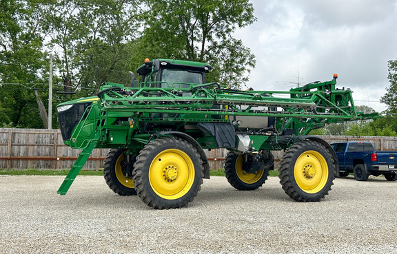 2015 John-Deere R4030