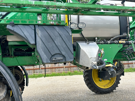 2015 John-Deere R4030