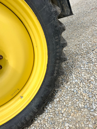 2015 John-Deere R4030