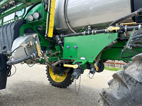 2015 John-Deere R4030