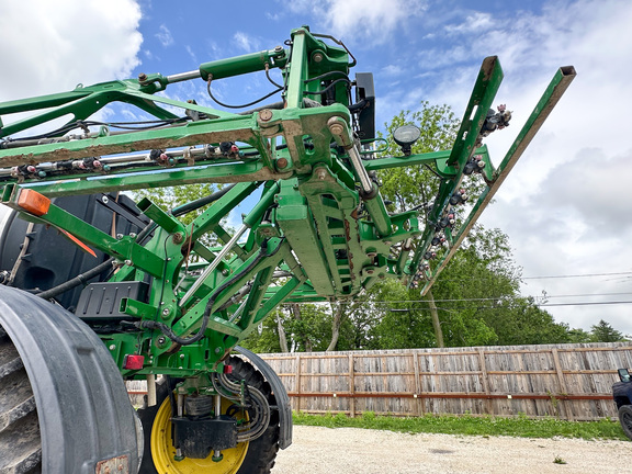 2015 John-Deere R4030