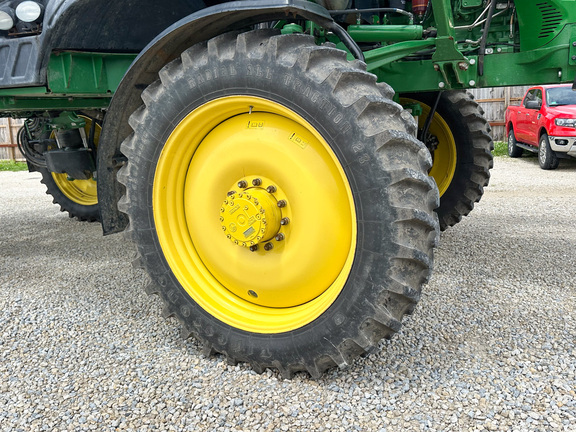 2015 John-Deere R4030