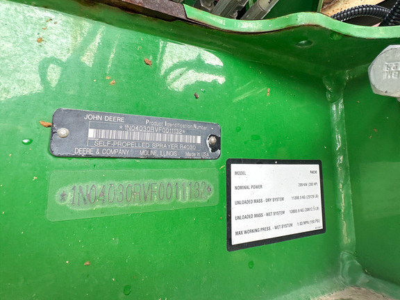 2015 John-Deere R4030