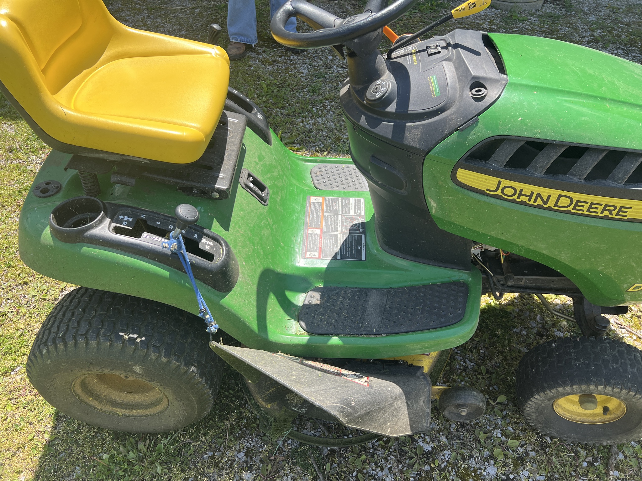 2012 John Deere D100 Image 6