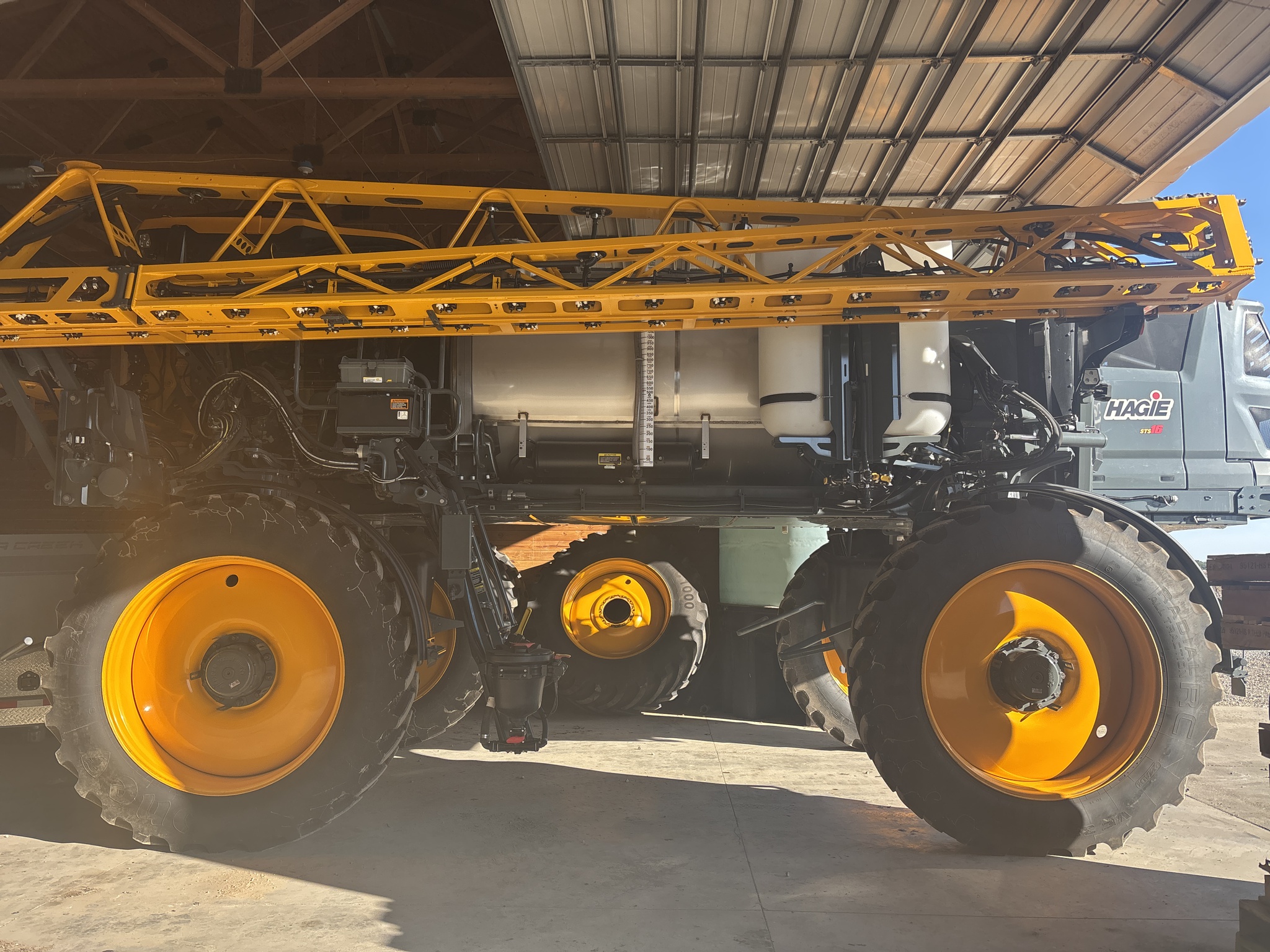Used 2025 Hagie STS16 Self Propelled Sprayers at Koenig Equipment in Urbana, OH - PhotoXL0