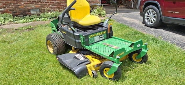 Used 2021 John Deere Z345M Zero Turn Mowers at Koenig Equipment in Greensburg, IN - PhotoXL0