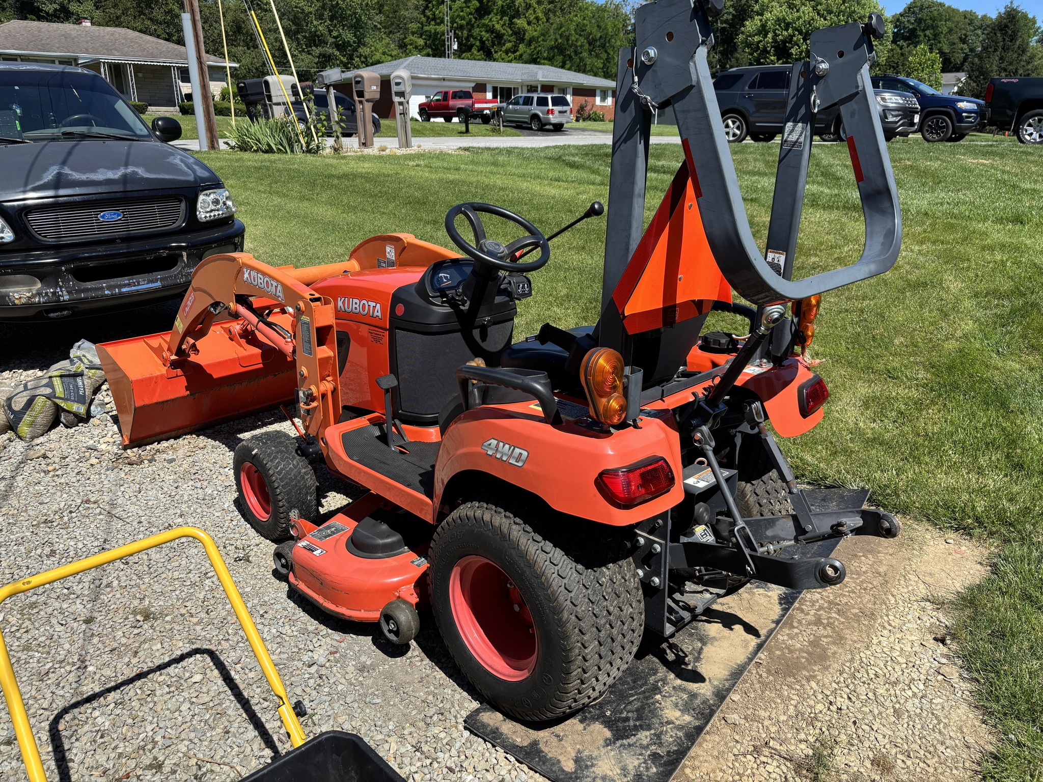 Used 2016 Kubota BX1870 Compact Utility Tractors at Koenig Equipment in Richmond, IN - PhotoXL3