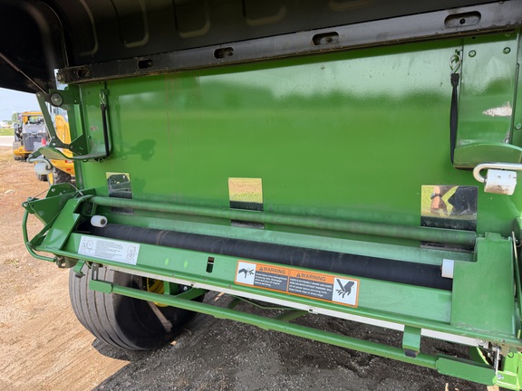 2020 John Deere 560M - Photo30