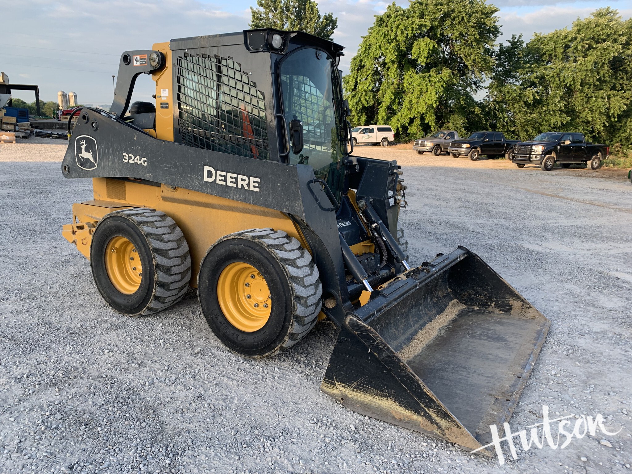 2022 John Deere 324G