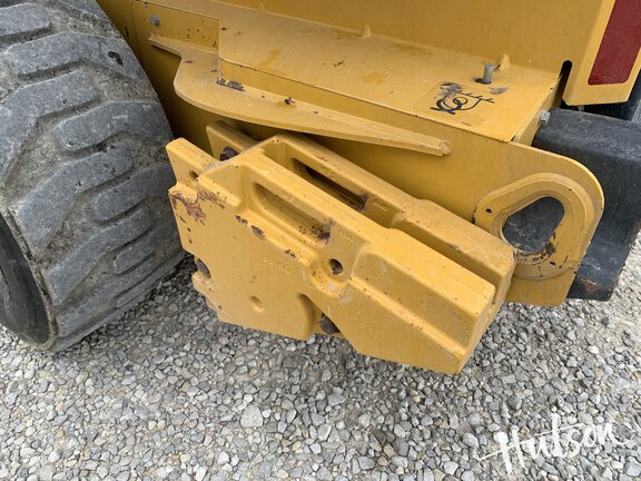 Photo of 2022 John Deere 324G