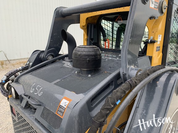 Photo of 2022 John Deere 324G