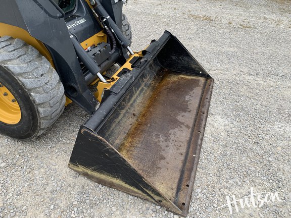 Photo of 2022 John Deere 324G