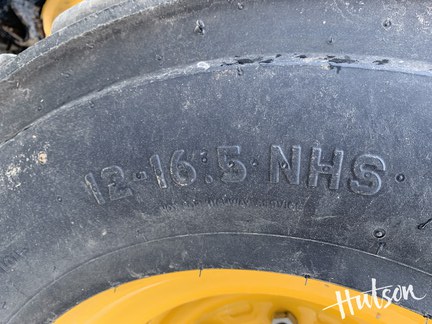 Photo of 2022 John Deere 324G