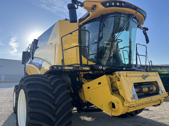 2018 New-Holland CR8.90