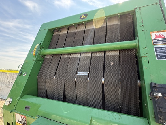 Used 2014 John Deere 569 Round Balers at Horizon Ag & Turf in Lloydminster, AB - Photo6