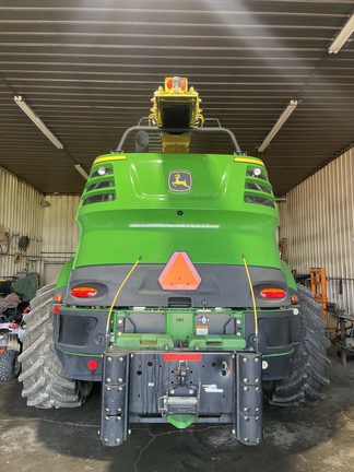 Photo of 2016 John Deere 8600