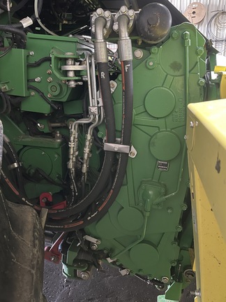 Photo of 2016 John Deere 8600