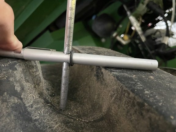 Photo of 2016 John Deere 8600