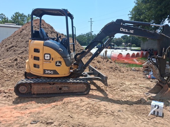 2023 John Deere 35G