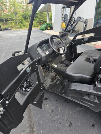 2025 John Deere XUV590M-7