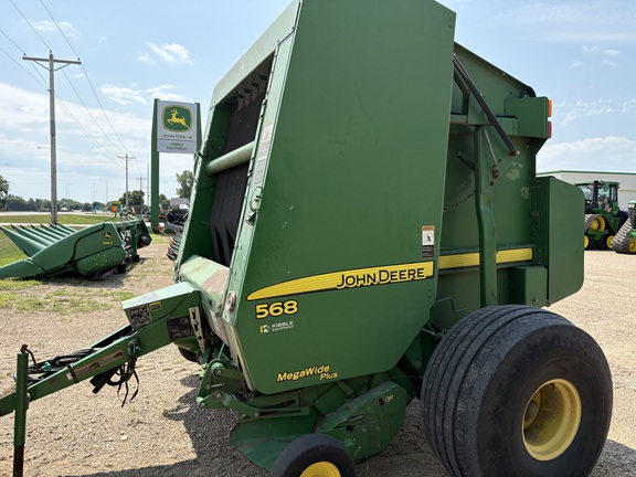 2008 John Deere 568 - Photo1