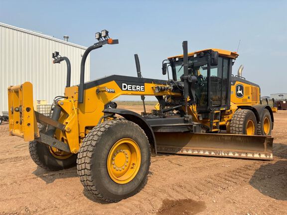 2021 John Deere 872G