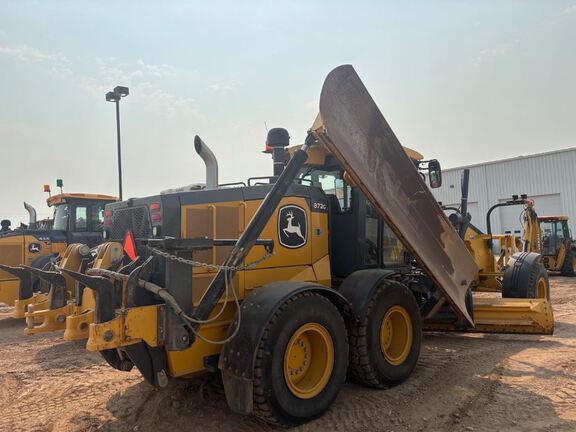 2021 John Deere 872G