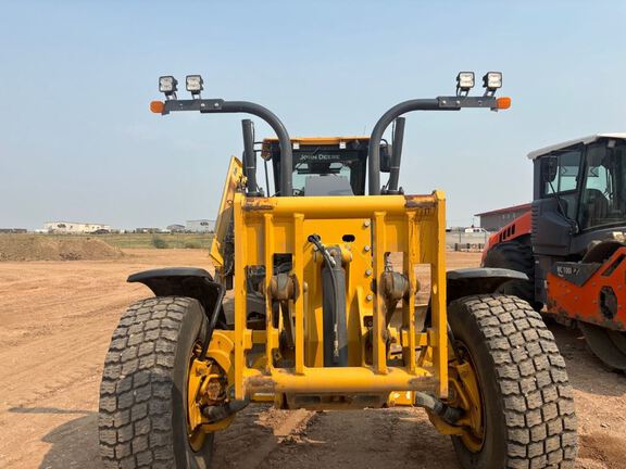 2021 John Deere 872G
