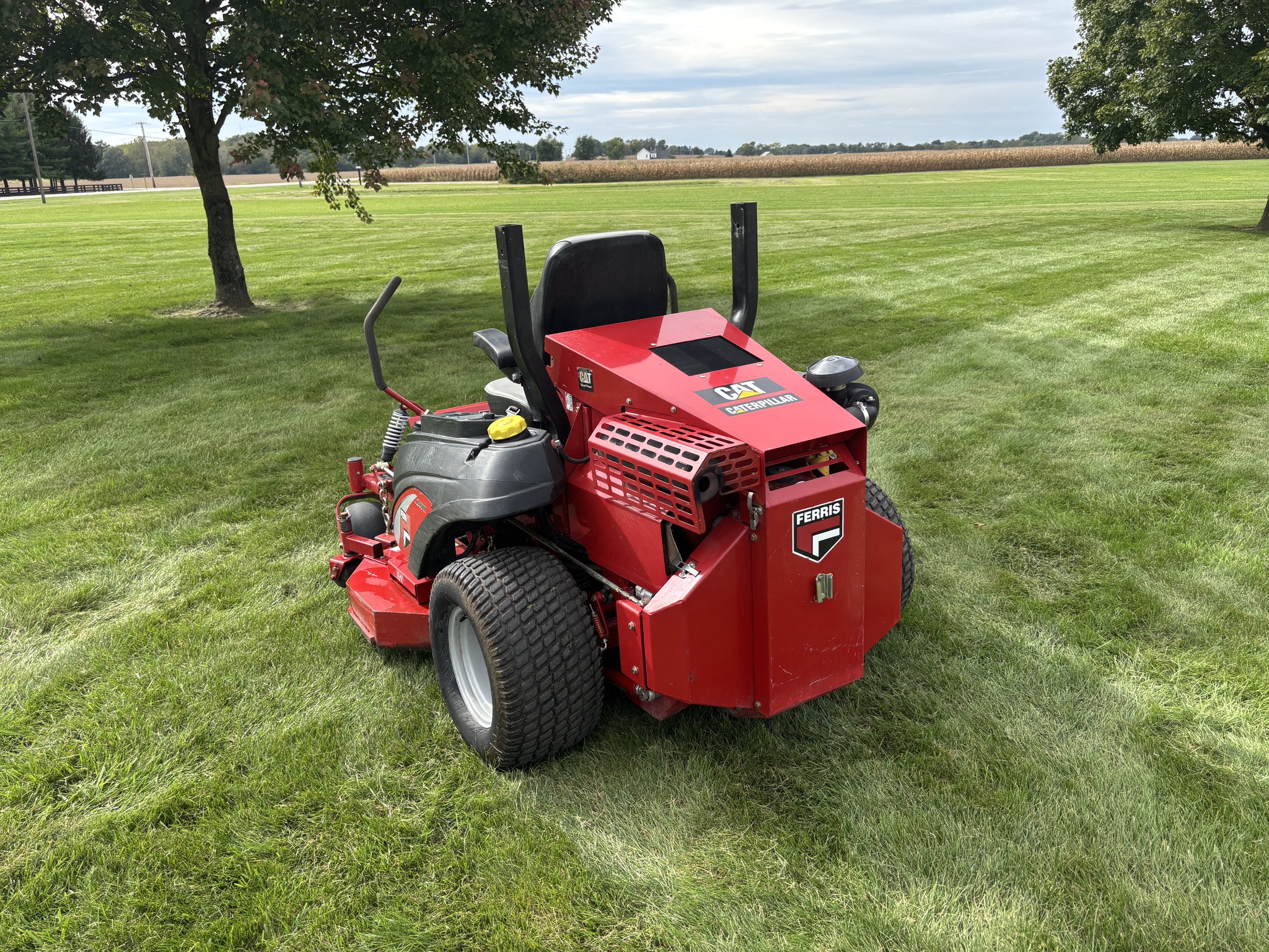 Used 2006 Ferris IS4500Z C28 Zero Turn Mowers at Koenig Equipment in Urbana, OH - PhotoXL5