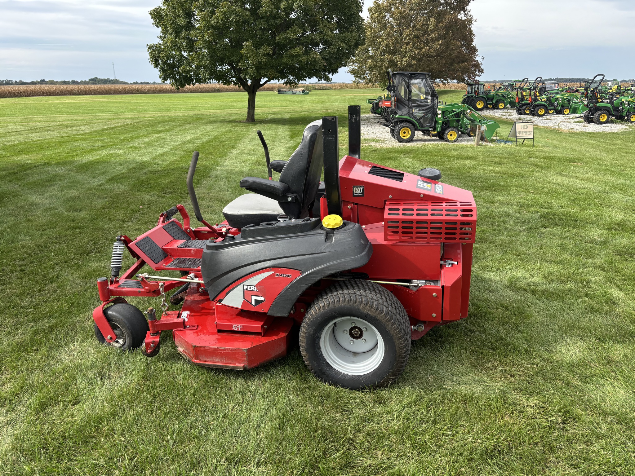Used 2006 Ferris IS4500Z C28 Zero Turn Mowers at Koenig Equipment in Urbana, OH - PhotoXL6