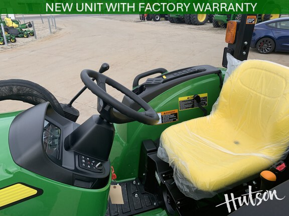 Photo of 2026 John Deere 4044M