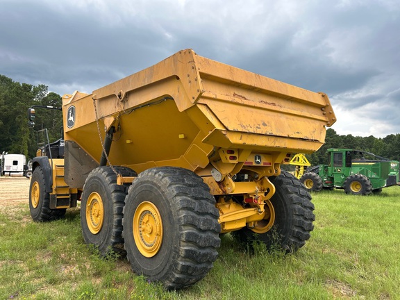 2024 John Deere 460 P