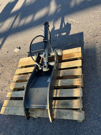 2025 John Deere 60THUMB
