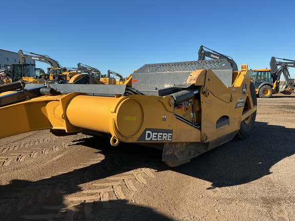 2023 John Deere 2412D E