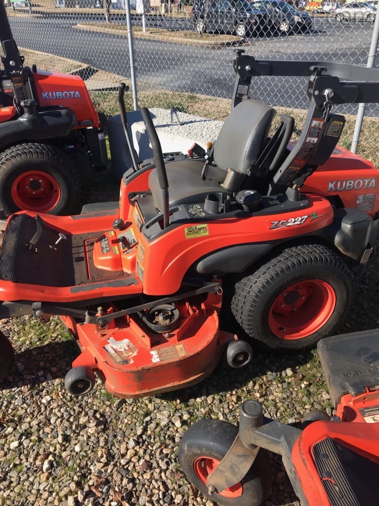 2012 Kubota ZG227 Image 3