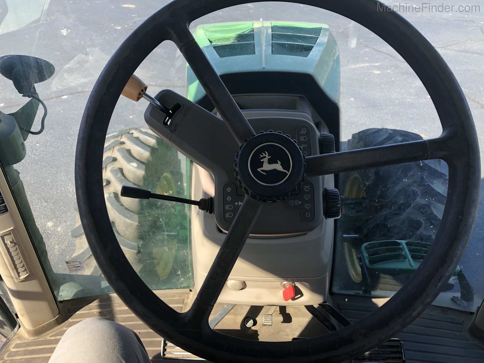 2011 John Deere 7200R Image 11