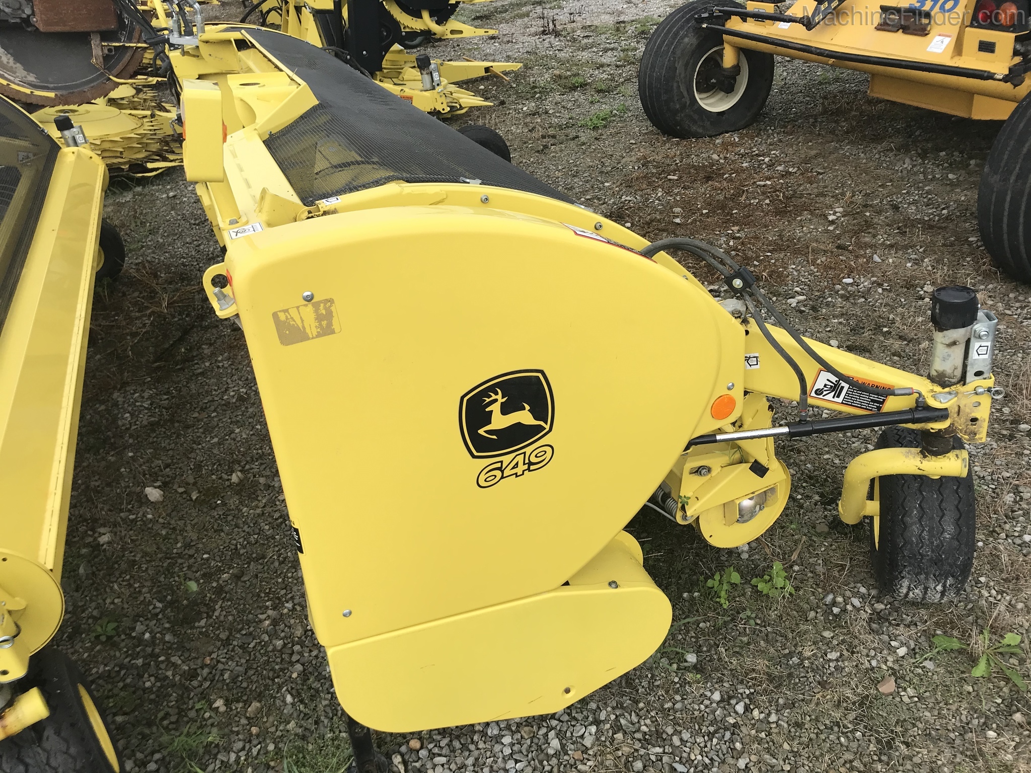 2015 John Deere 649 Image 2