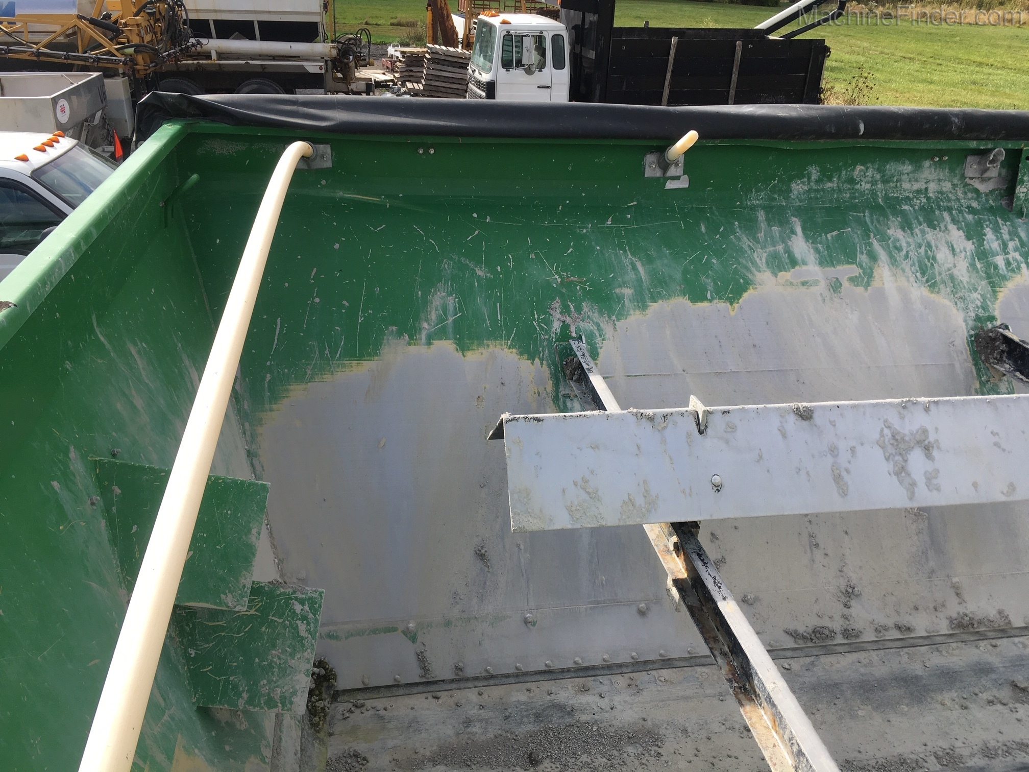 2012 John Deere DN345 Image 6