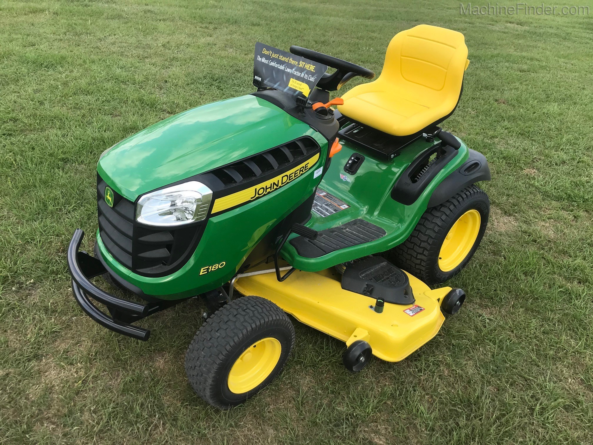 2020 John Deere E180 Image 4