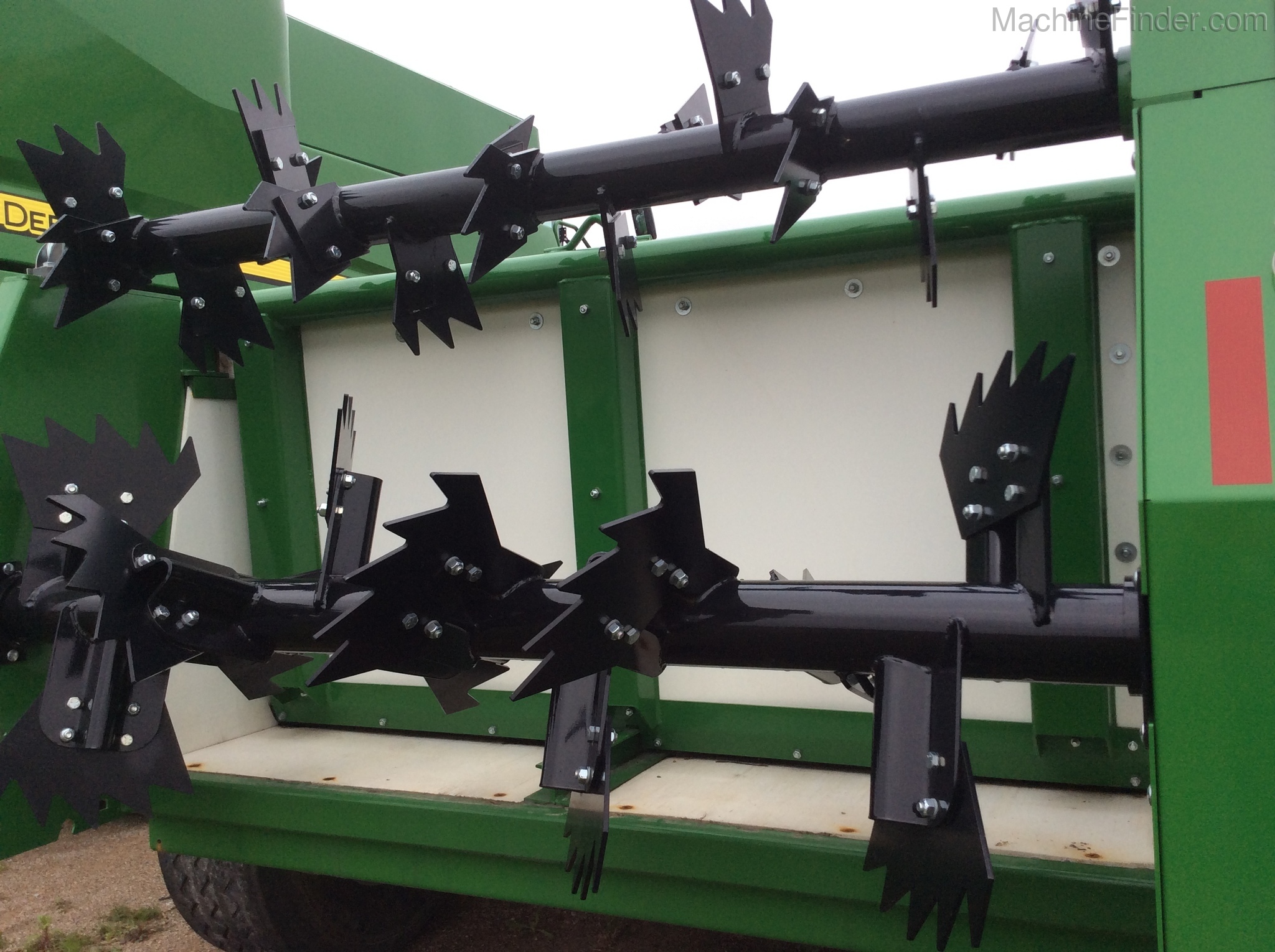 2019 Frontier MS142H Image 8