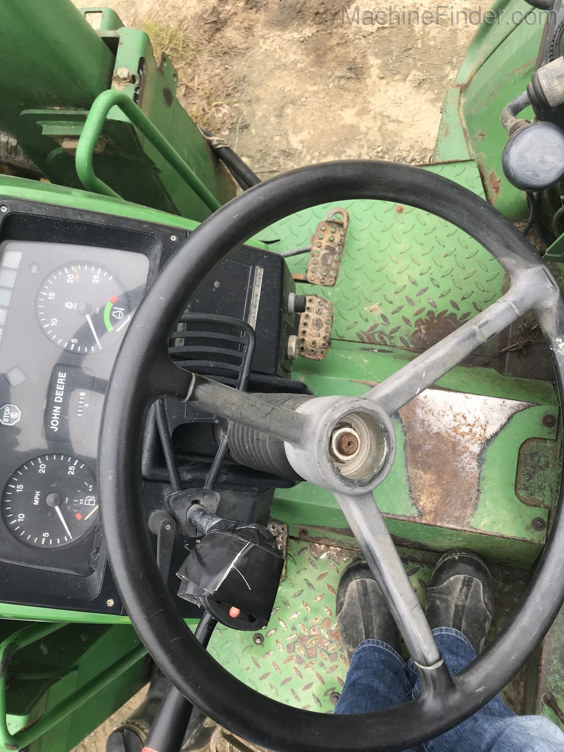 1997 John Deere 6200L Image 6