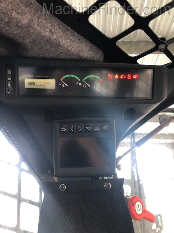 2020 John Deere 333G Image 6
