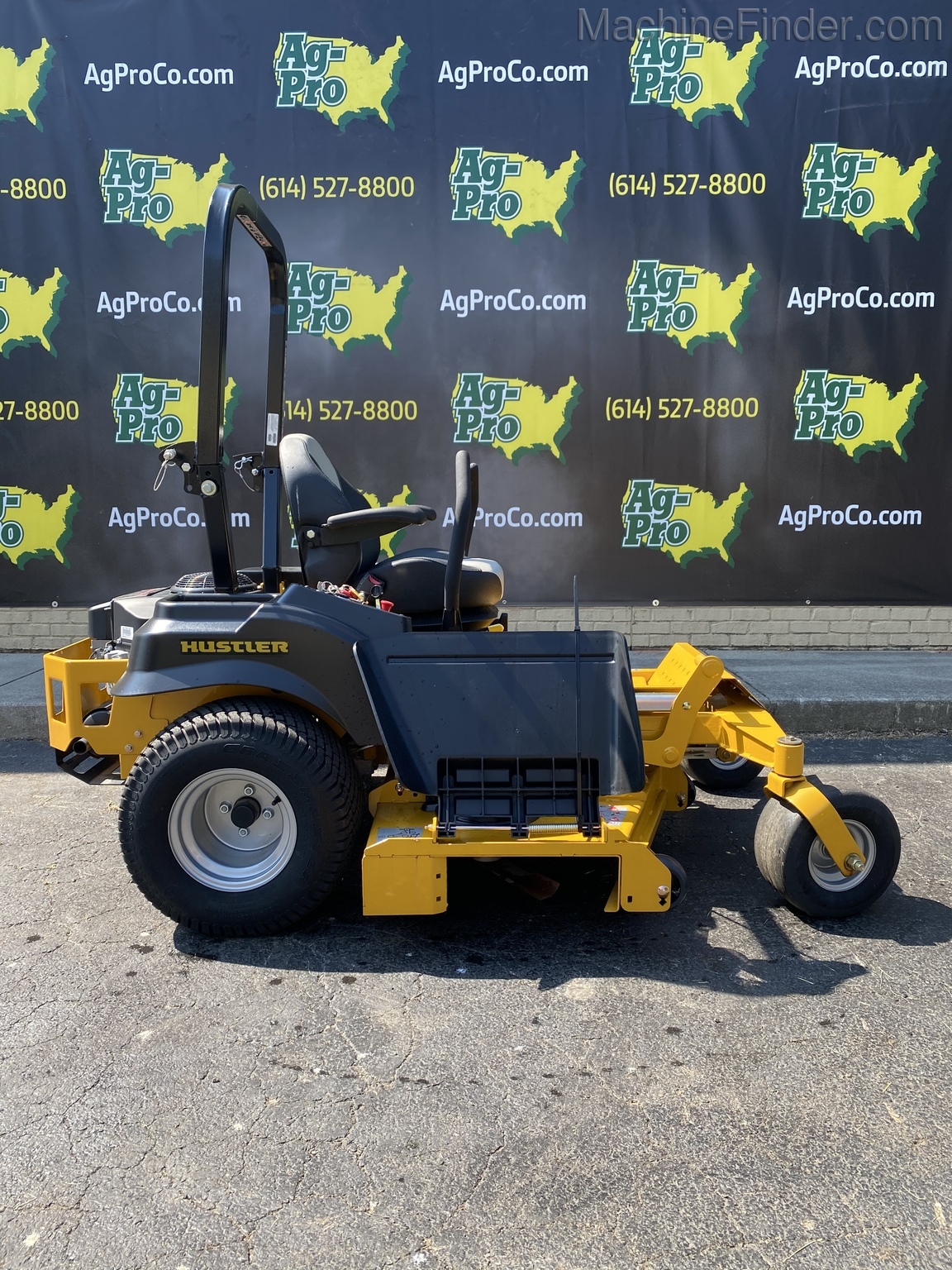 2019 Hustler 938720 fastrak Image 4