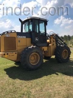 2004 John Deere 444J Image 3