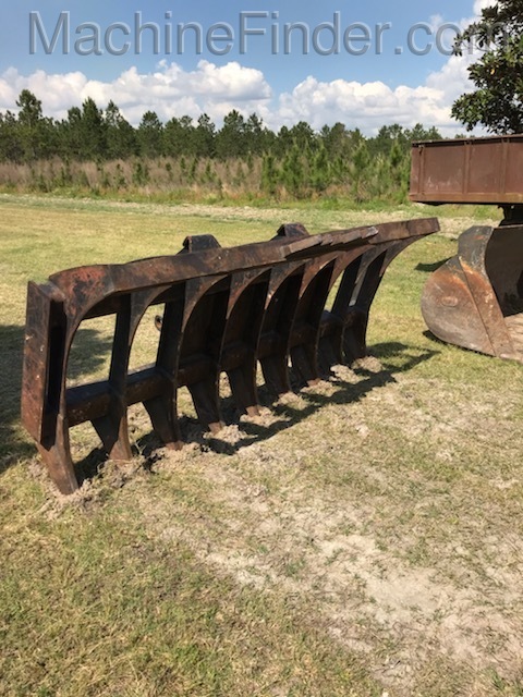 2004 John Deere 444J Image 11