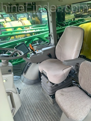 2015 John Deere R4030 Image 4